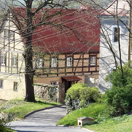 In Maxen Mit Terrasse, Garten Und Grill Apartment