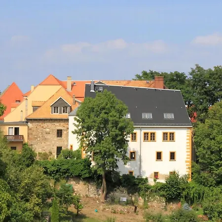 Apartment In Maxen Mit Terrasse, Garten Und Grill
