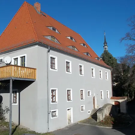 In Maxen Mit Terrasse, Garten Und Grill *
